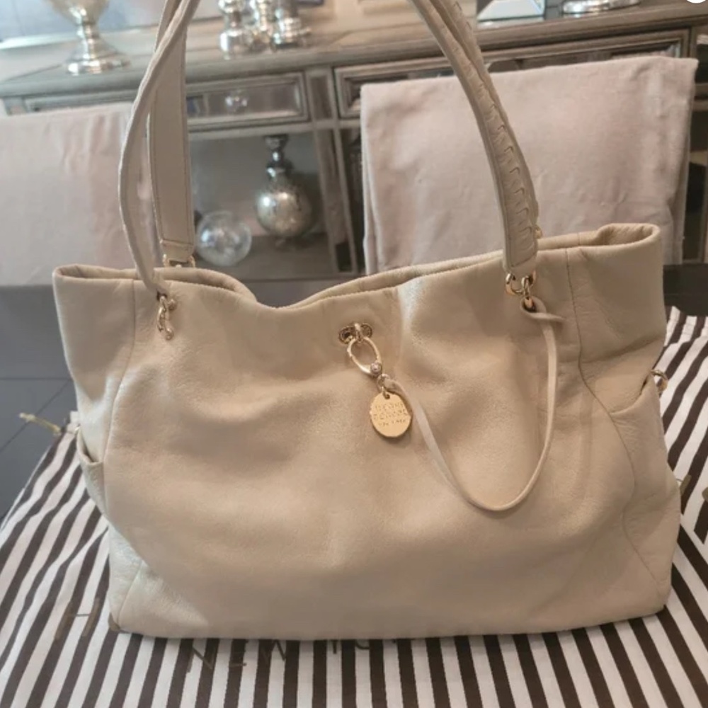 Henri Bendel Cream Shoulder Bag detailed Leather accents & gold hardware Tote